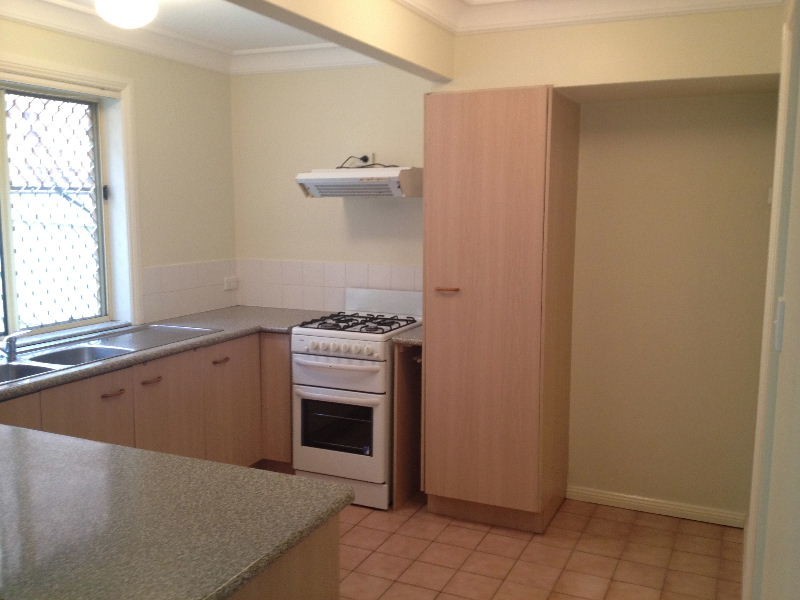 2/76 Clarendon Street, East Brisbane QLD 4169