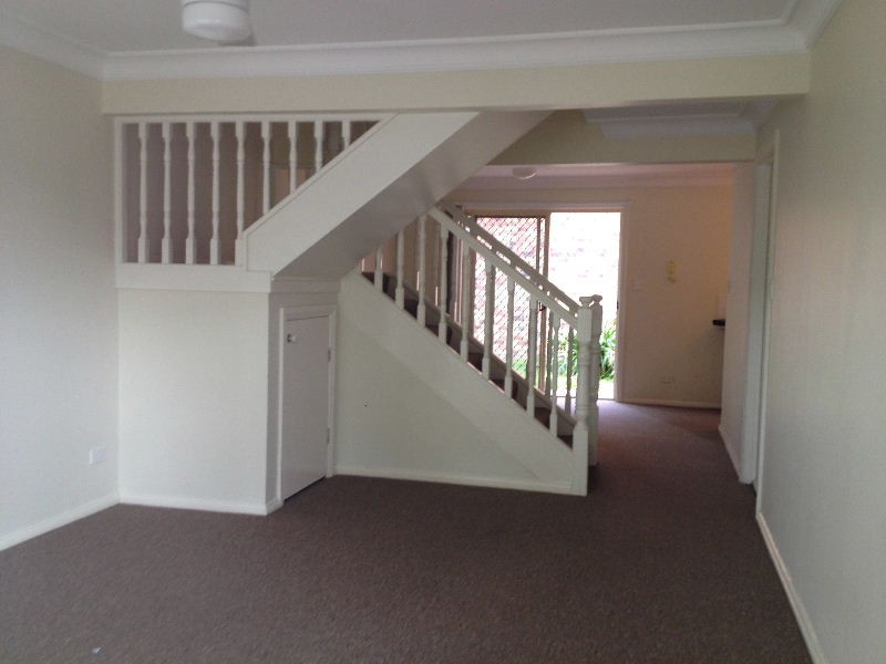 2/76 Clarendon Street, East Brisbane QLD 4169