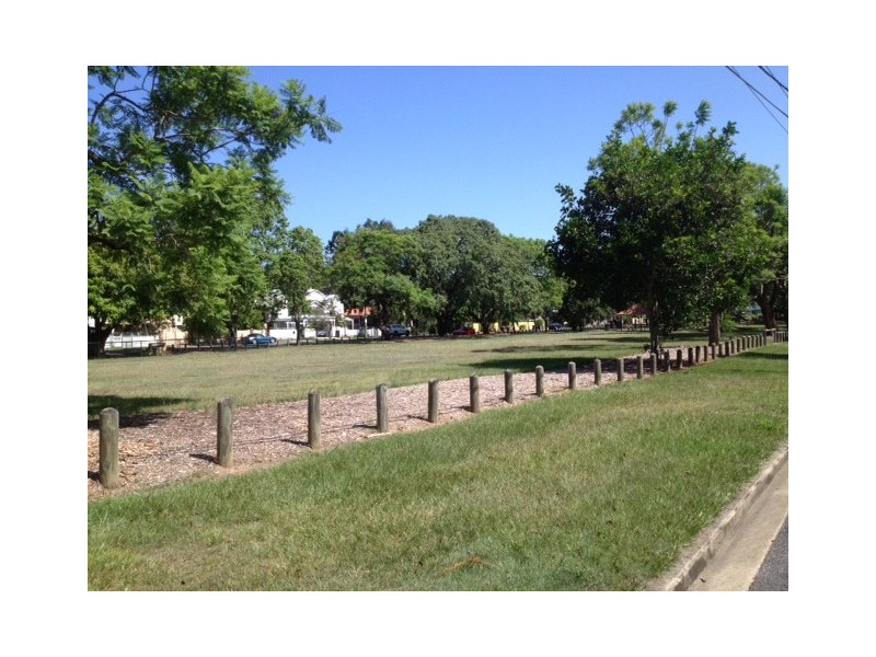 2/76 Clarendon Street, East Brisbane QLD 4169