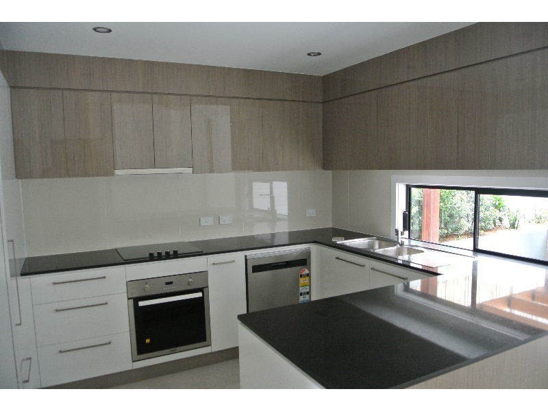 9/819 Creek Road, Carindale QLD 4152