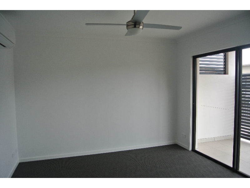 9/819 Creek Road, Carindale QLD 4152