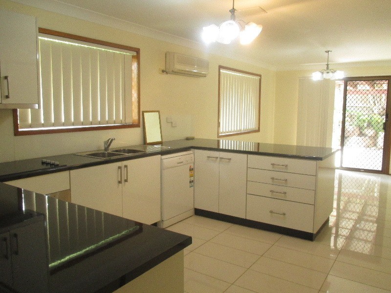 36 Dangar Street, Belmont QLD 4153