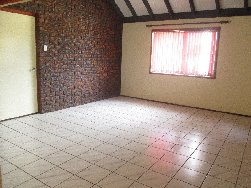 36 Dangar Street, Belmont QLD 4153