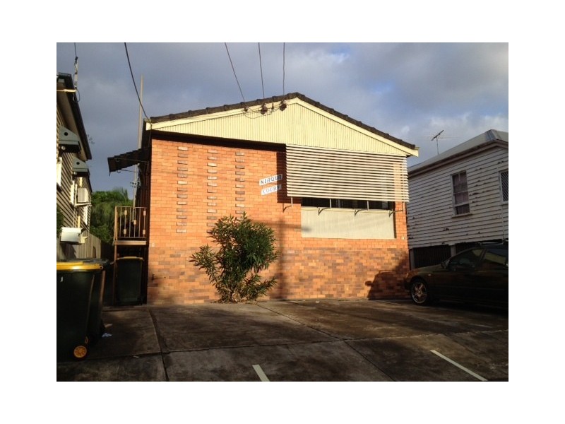 4/16 Wolseley Street, Woolloongabba QLD 4102