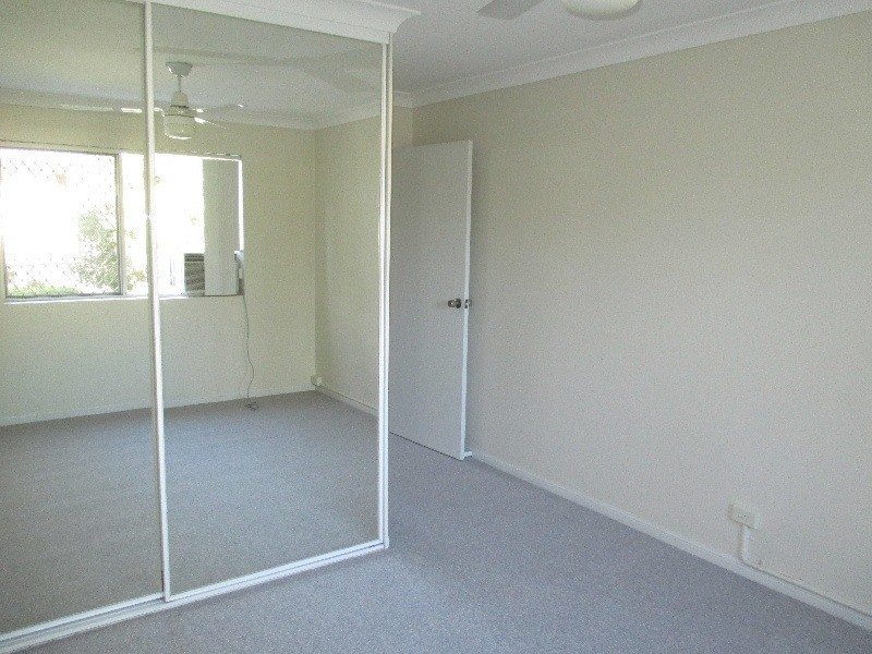 8/102 Pembroke Road, Coorparoo QLD 4151