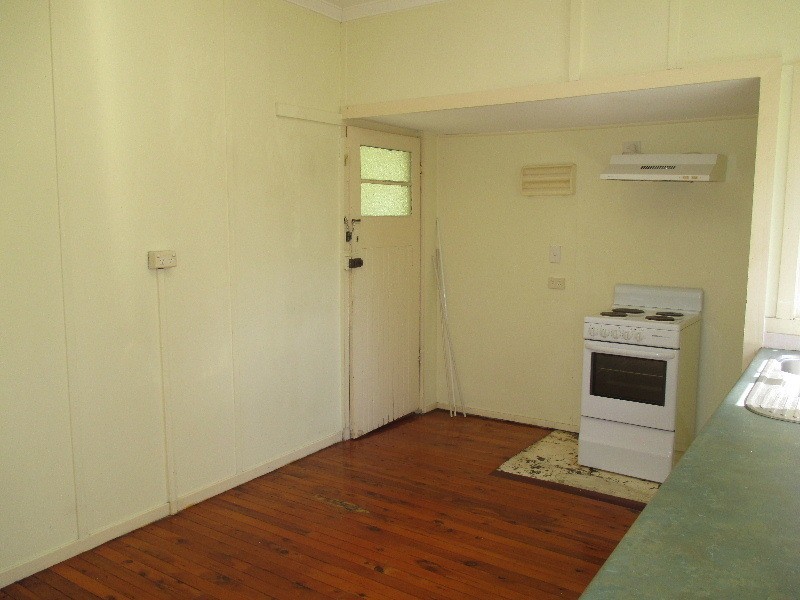 897 Old Cleveland Road, Carina QLD 4152