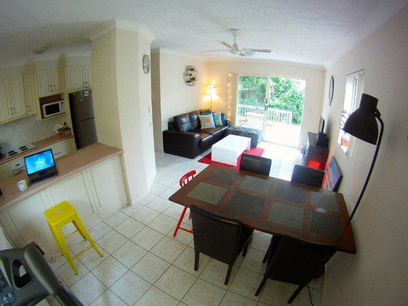 2/450 Old Cleveland Road, Camp Hill QLD 4152