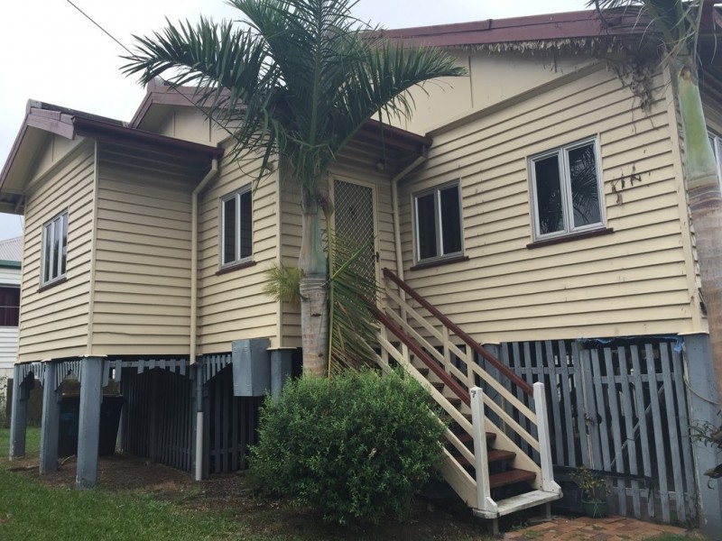 7 Dickenson Street, Carina QLD 4152