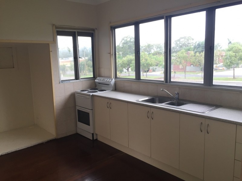 7 Dickenson Street, Carina QLD 4152