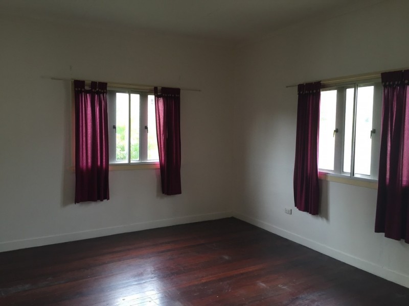 7 Dickenson Street, Carina QLD 4152