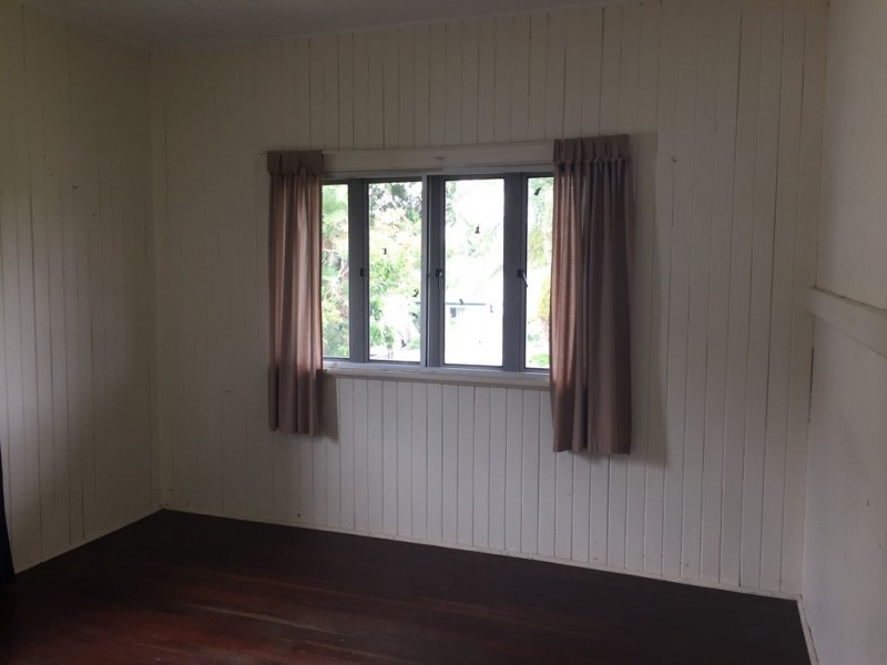 7 Dickenson Street, Carina QLD 4152