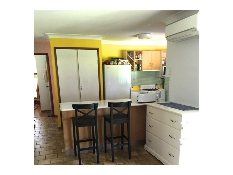 384 Winstanley Street, Carindale QLD 4152