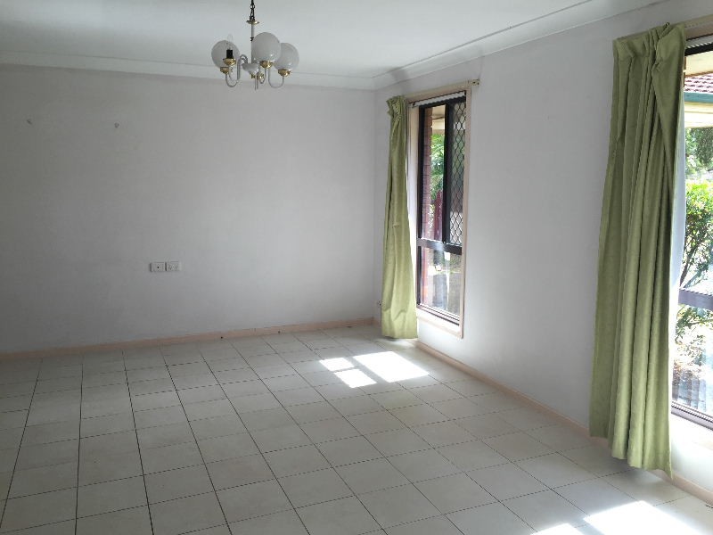 4 Baguette Street, Carina QLD 4152