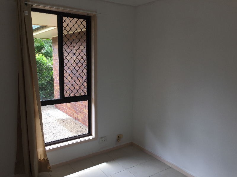 4 Baguette Street, Carina QLD 4152