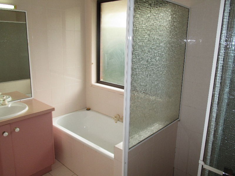 4 Baguette Street, Carina QLD 4152