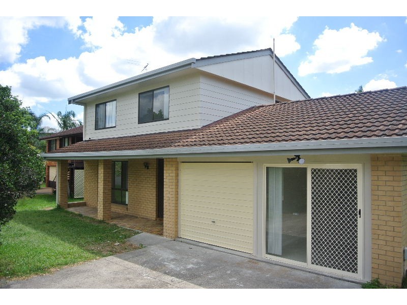 1 Nogoa Street, Carina Heights QLD 4152