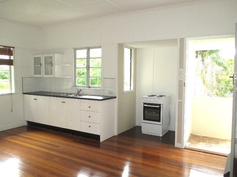 8 Summerville Street, Carina Heights QLD 4152