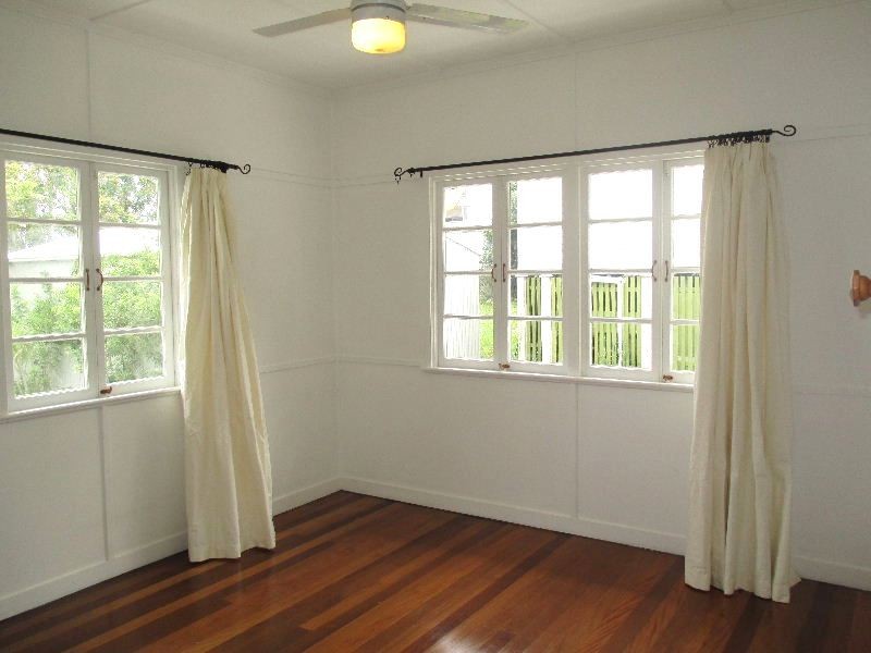 8 Summerville Street, Carina Heights QLD 4152