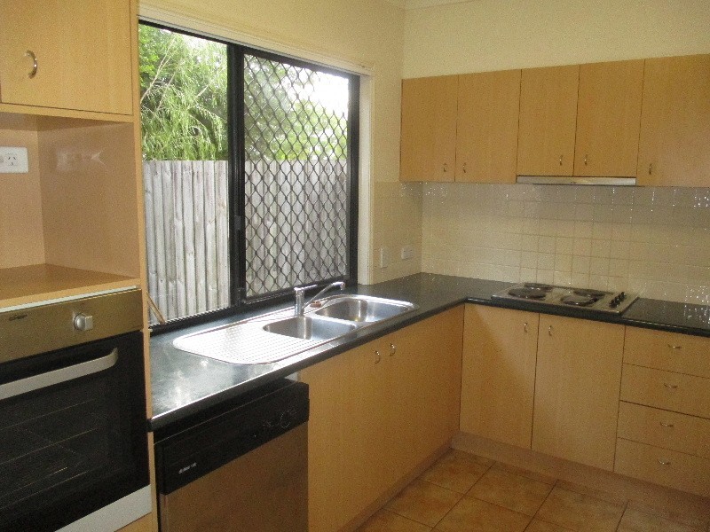 1/41-45 Wallace Street, Moorooka QLD 4105