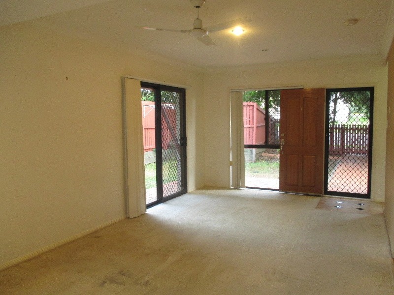 1/41-45 Wallace Street, Moorooka QLD 4105