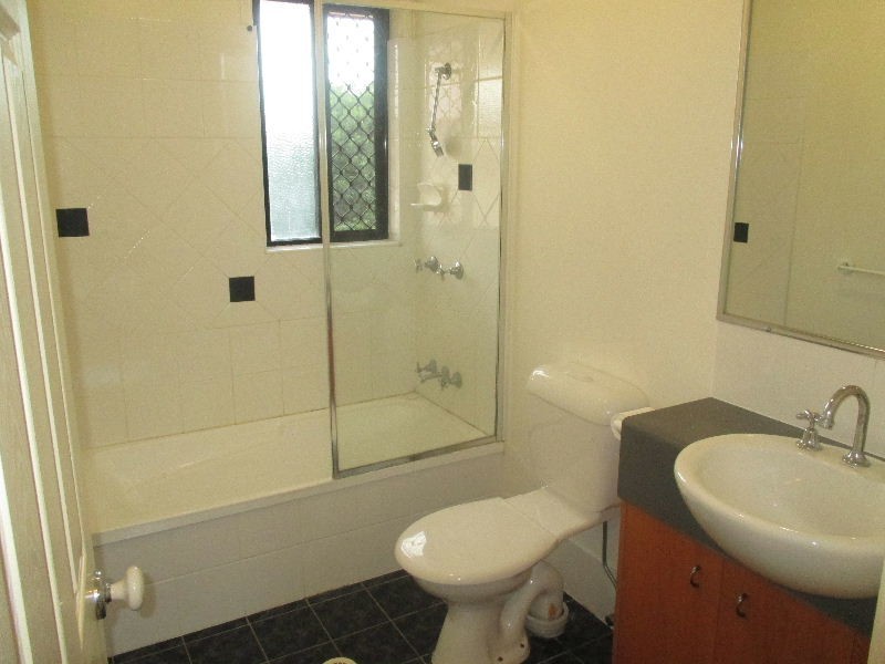 1/41-45 Wallace Street, Moorooka QLD 4105