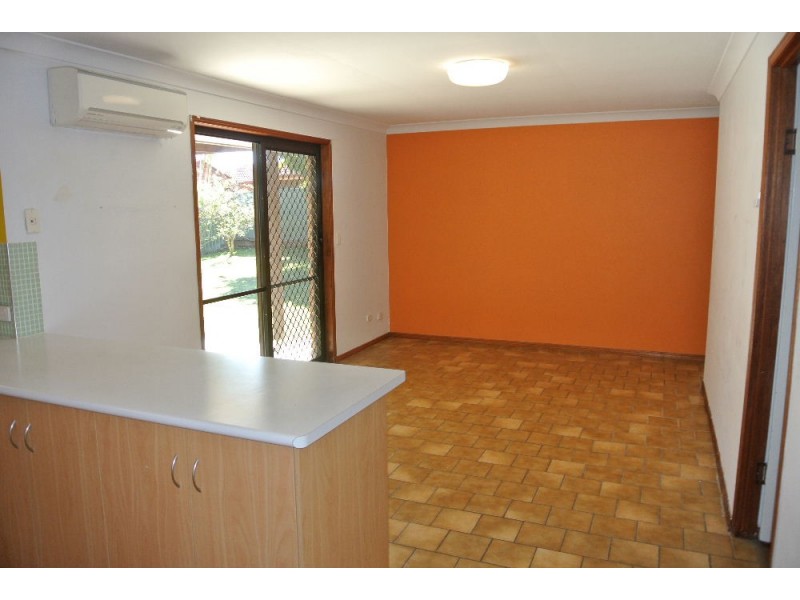 384 Winstanley Street, Carindale QLD 4152