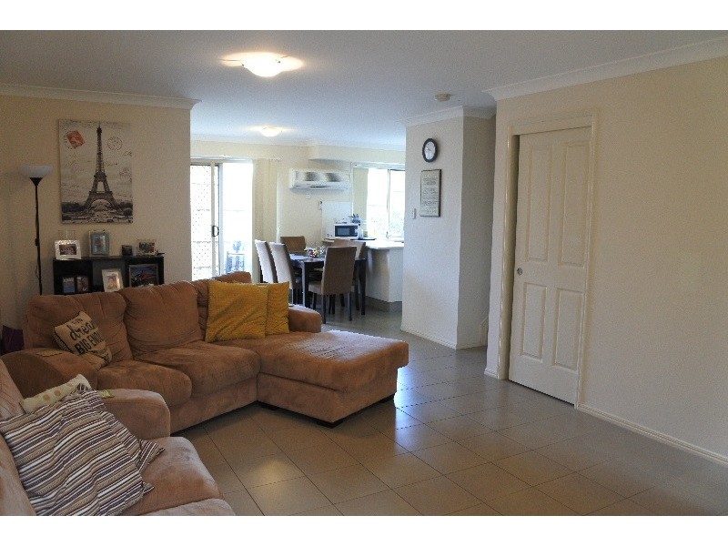 14/11 Hilltop Court, Carina QLD 4152