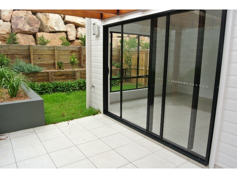 9/819 Creek Road, Carindale QLD 4152