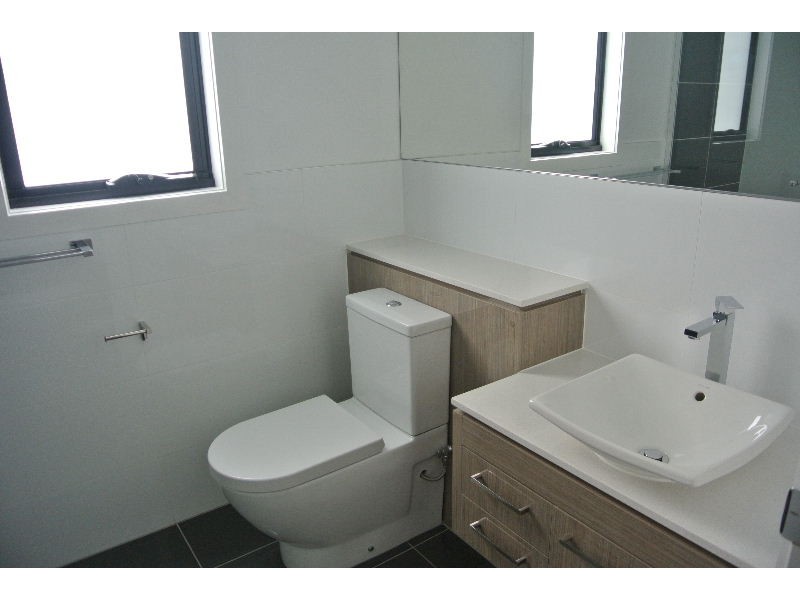 9/819 Creek Road, Carindale QLD 4152