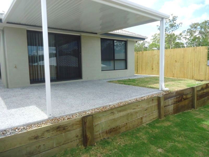 27 Ravensbourne Circuit, Waterford QLD 4133