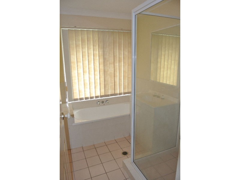 78 Anzac Road, Carina Heights QLD 4152