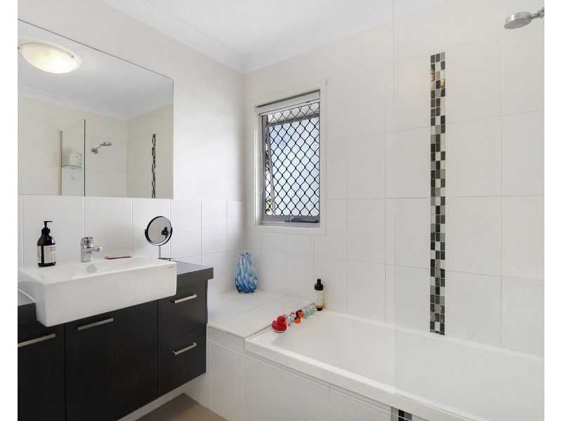 1/49 Mount Cotton Road, Capalaba QLD 4157