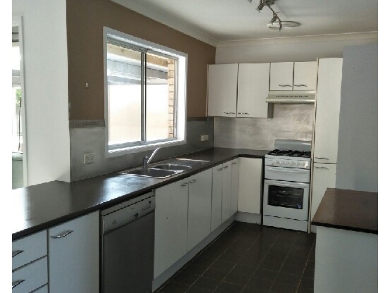 6 Timberland Place, Loganholme QLD 4129