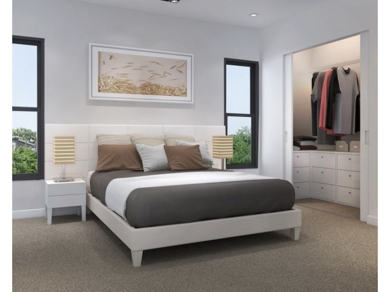 2/71-75 Dickenson Street, Carina QLD 4152