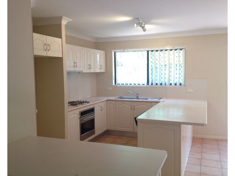 2/31 Llewellyn Street, Kangaroo Point QLD 4169