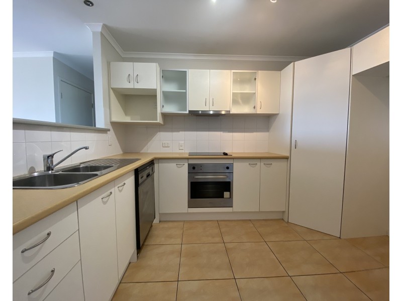 4/17 Richmond Road, Morningside QLD 4170