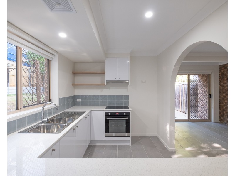 1/18 Orana Street, Carina QLD 4152