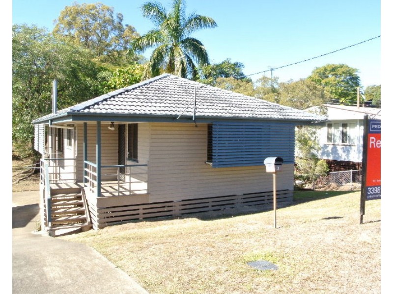 7 Laurie Street, Carina Heights QLD 4152