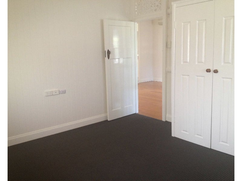 26 Primmer Street, Coorparoo QLD 4151