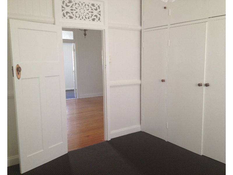 26 Primmer Street, Coorparoo QLD 4151