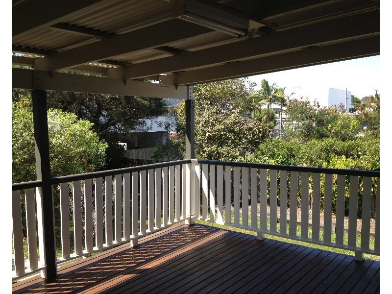 26 Primmer Street, Coorparoo QLD 4151