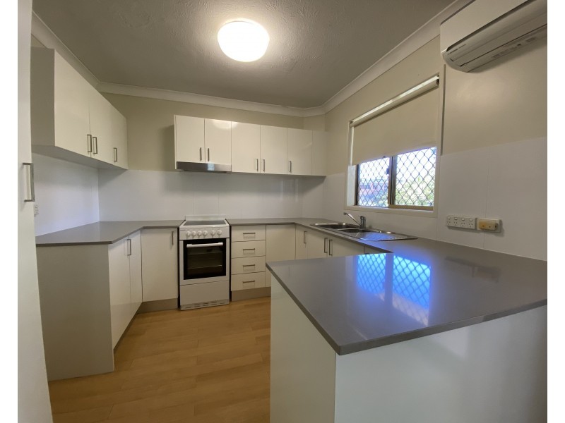 4/49 Wilton Terrace, Yeronga QLD 4104