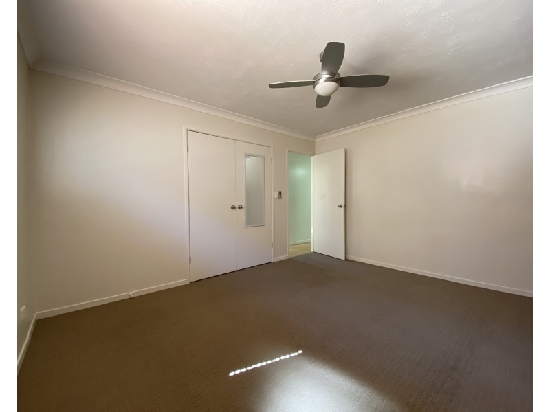 4/49 Wilton Terrace, Yeronga QLD 4104