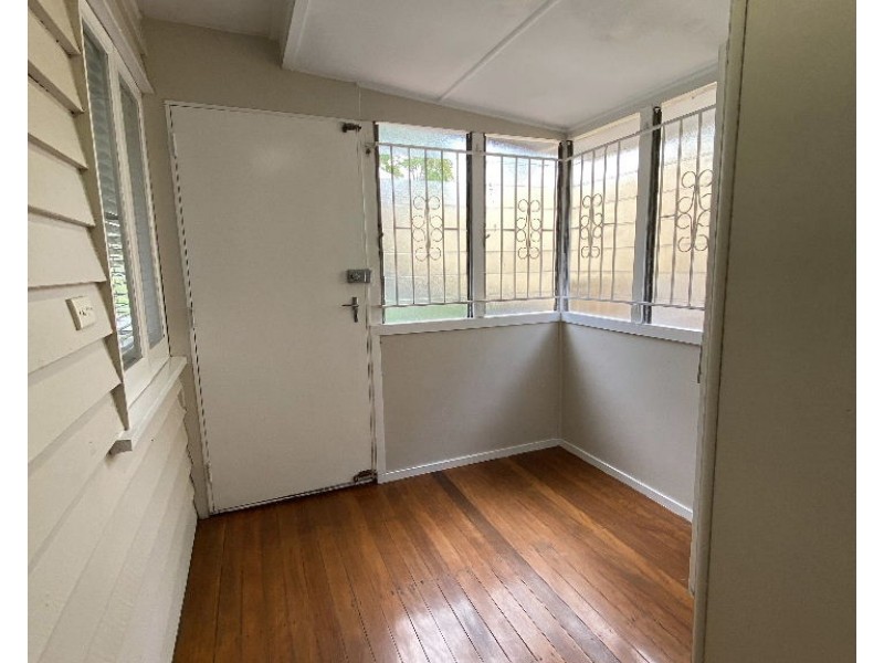 51 Watson Street, Camp Hill QLD 4152