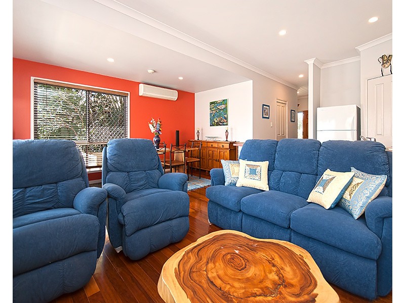 2/80 Derby Street, Coorparoo QLD 4151