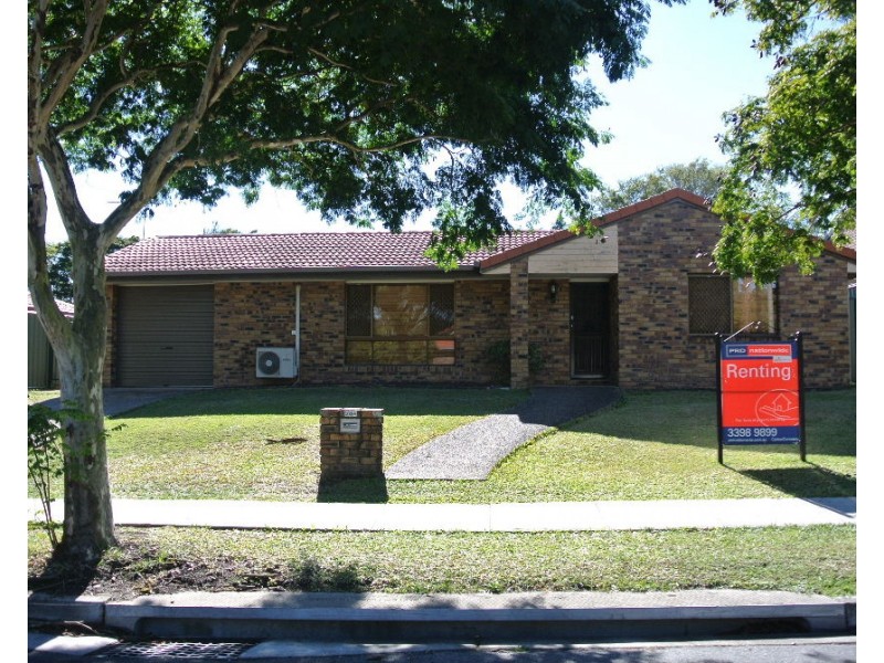 384 Winstanley Street, Carindale QLD 4152