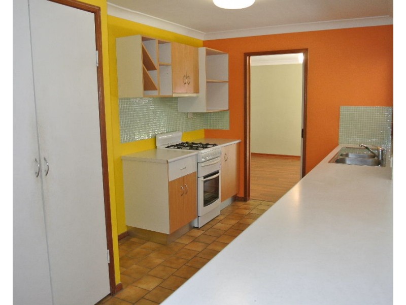 384 Winstanley Street, Carindale QLD 4152