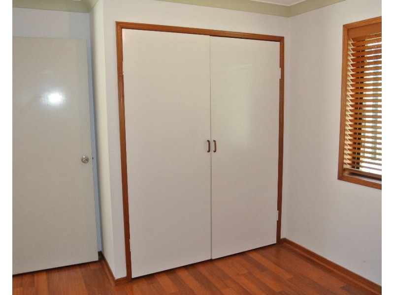 384 Winstanley Street, Carindale QLD 4152