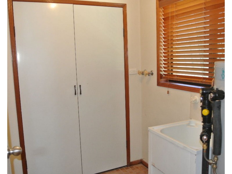 384 Winstanley Street, Carindale QLD 4152