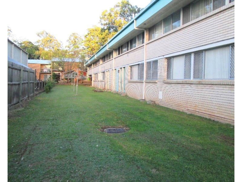 3/183 Nursery Road, Holland Park QLD 4121